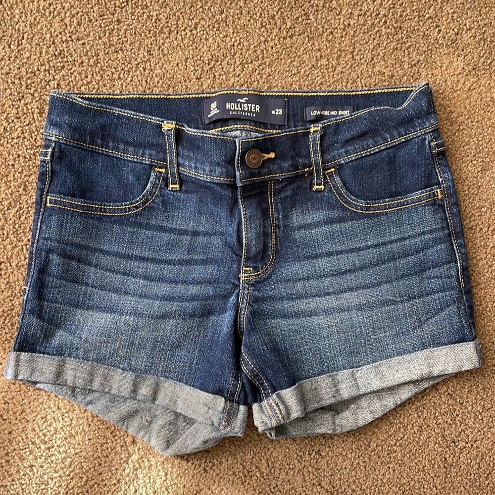 Hollister Denim Low-Rise Midi Short Size 23 / 00